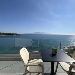 Sea Breeze Apartamento Sarandë